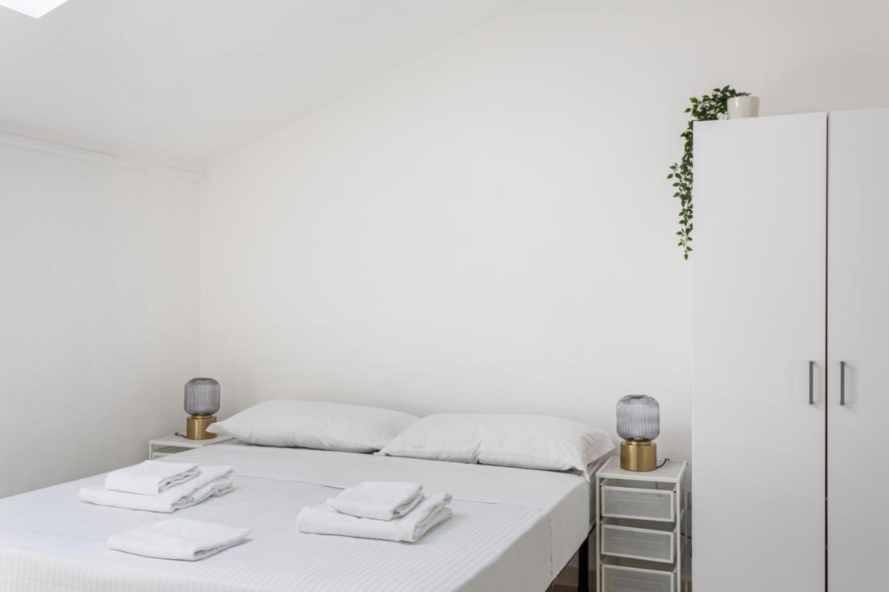 Studio Apt - Duomo 6 Leilighet Milano Eksteriør bilde
